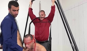 Hunky blindfolded man fucked apart from his younger colleague