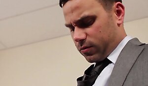 Office hunk assfucked after blowjob